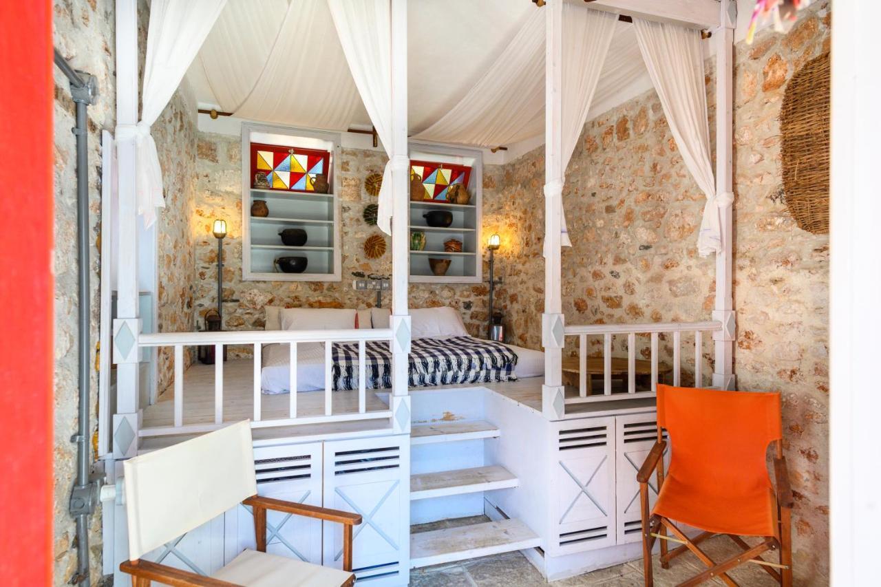 Aphrodite Villas Halki - Studio Rosa Zewnętrze zdjęcie
